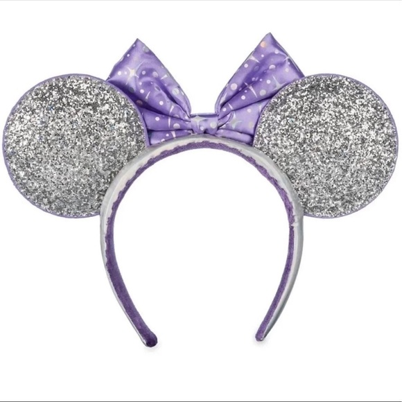 Disney Tomorrowland Minnie Ears - Picture 2 of 3